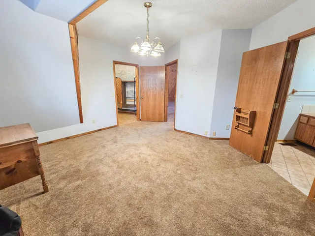 $178,900 | 33285 Ocean Avenue, Redwood Falls, MN 56283