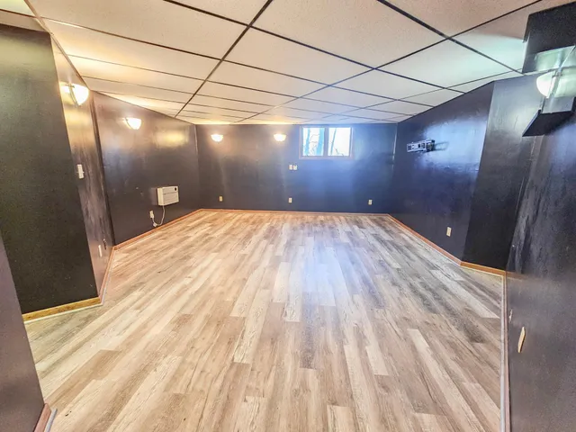 $178,900 | 33285 Ocean Avenue, Redwood Falls, MN 56283