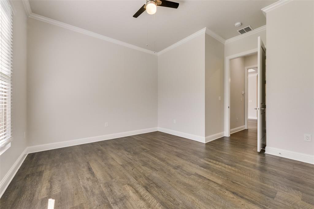 8841 Creek Run Road, Unit 403 Fort Worth, TX 76120 - Photo 18 of 26