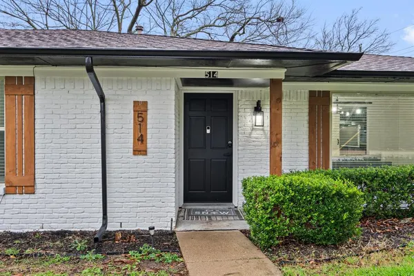 $2,400 | 514 Bow And Arrow Drive, Dallas, TX 75224