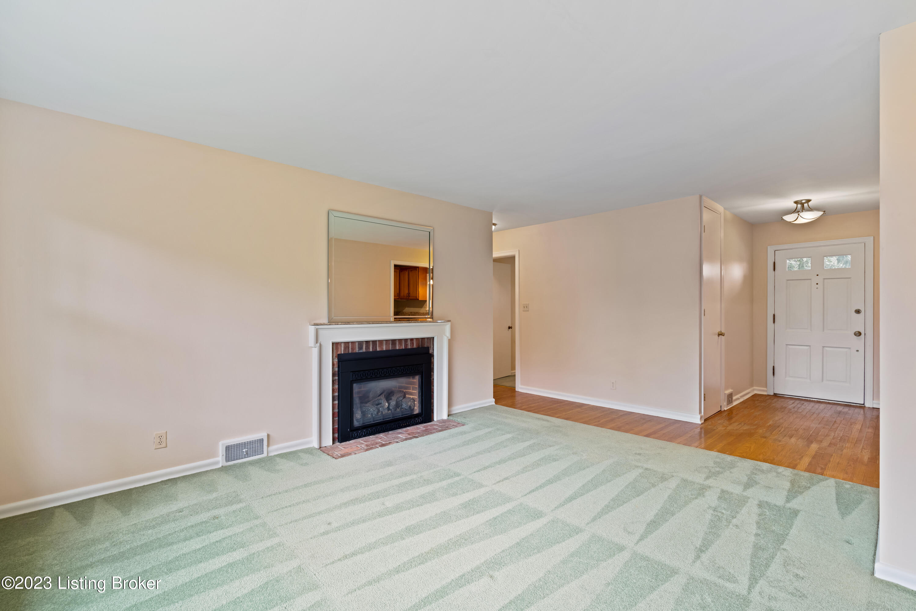 212brunswick (17)