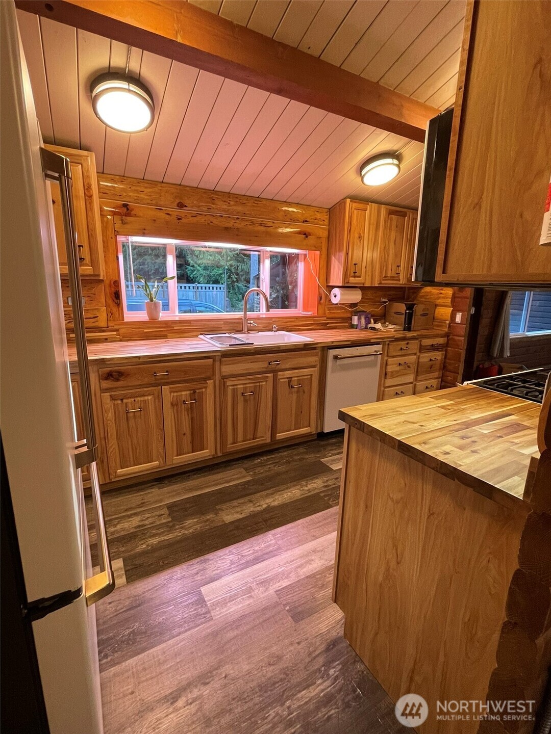 9361 Misery Point Road Northwest Seabeck, WA 98380 - Photo 17 of 40