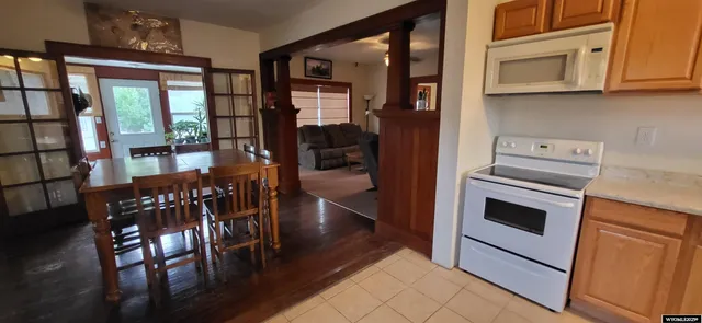 $189,000 | 923 West Pine Street, Rawlins, WY 82301