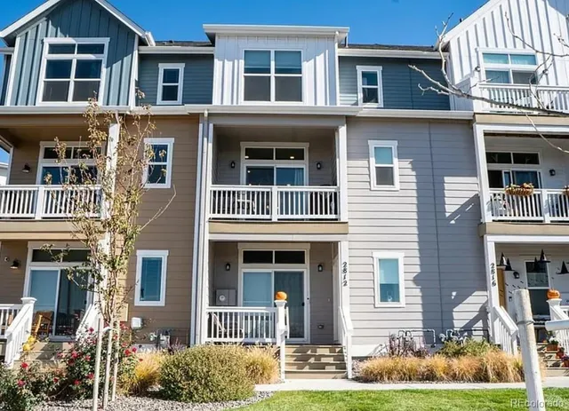 $3,100 | 2812 South Fox Court, Englewood, CO 80110