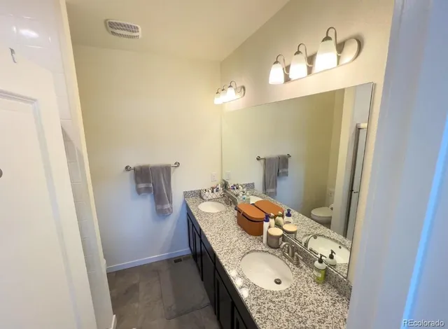 $3,100 | 2812 South Fox Court, Englewood, CO 80110