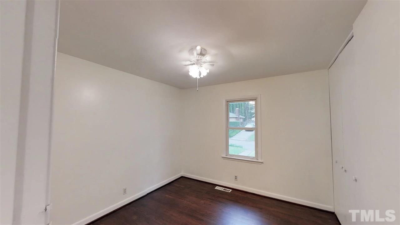 2812 Bardwell Road Raleigh, NC 27604 - Photo 10 of 20