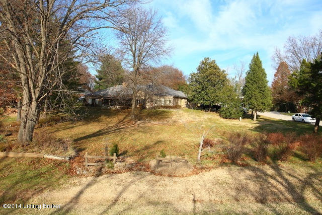 7606 Rockingham Road Prospect, KY 40059 - Photo 6 of 62 IMG_20531