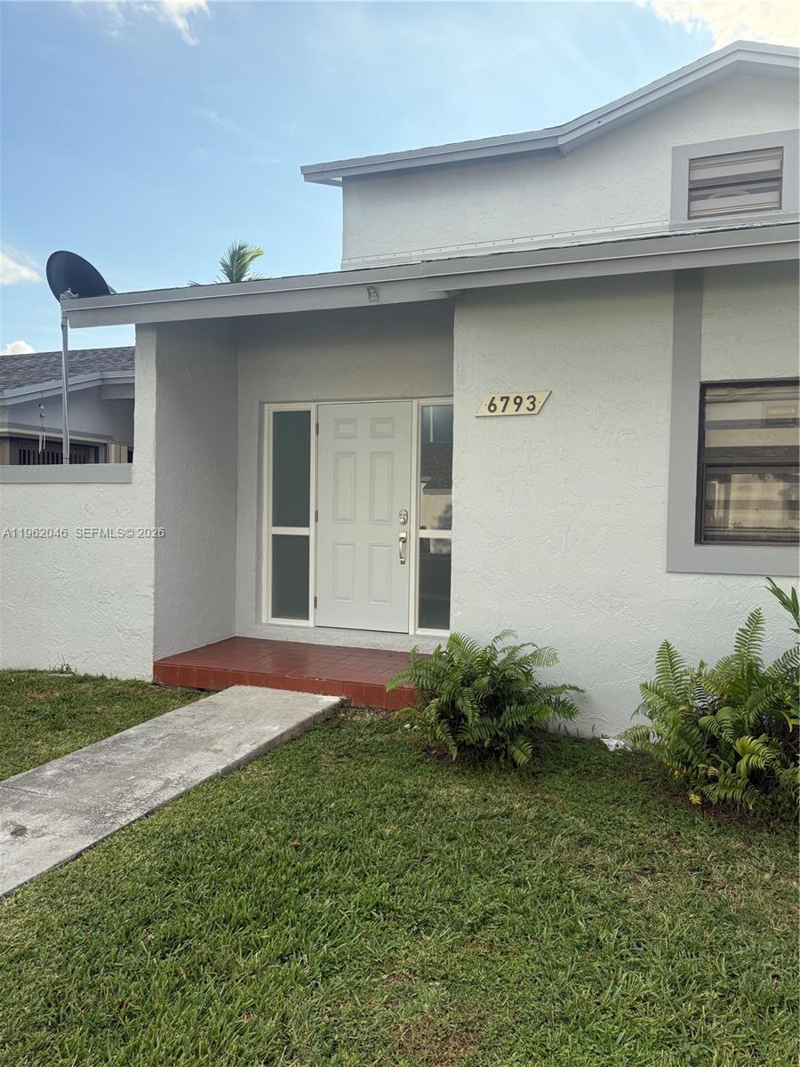 6793 Southwest 152nd Place, Unit 4793 Miami, FL 33193 - Photo 4 of 29