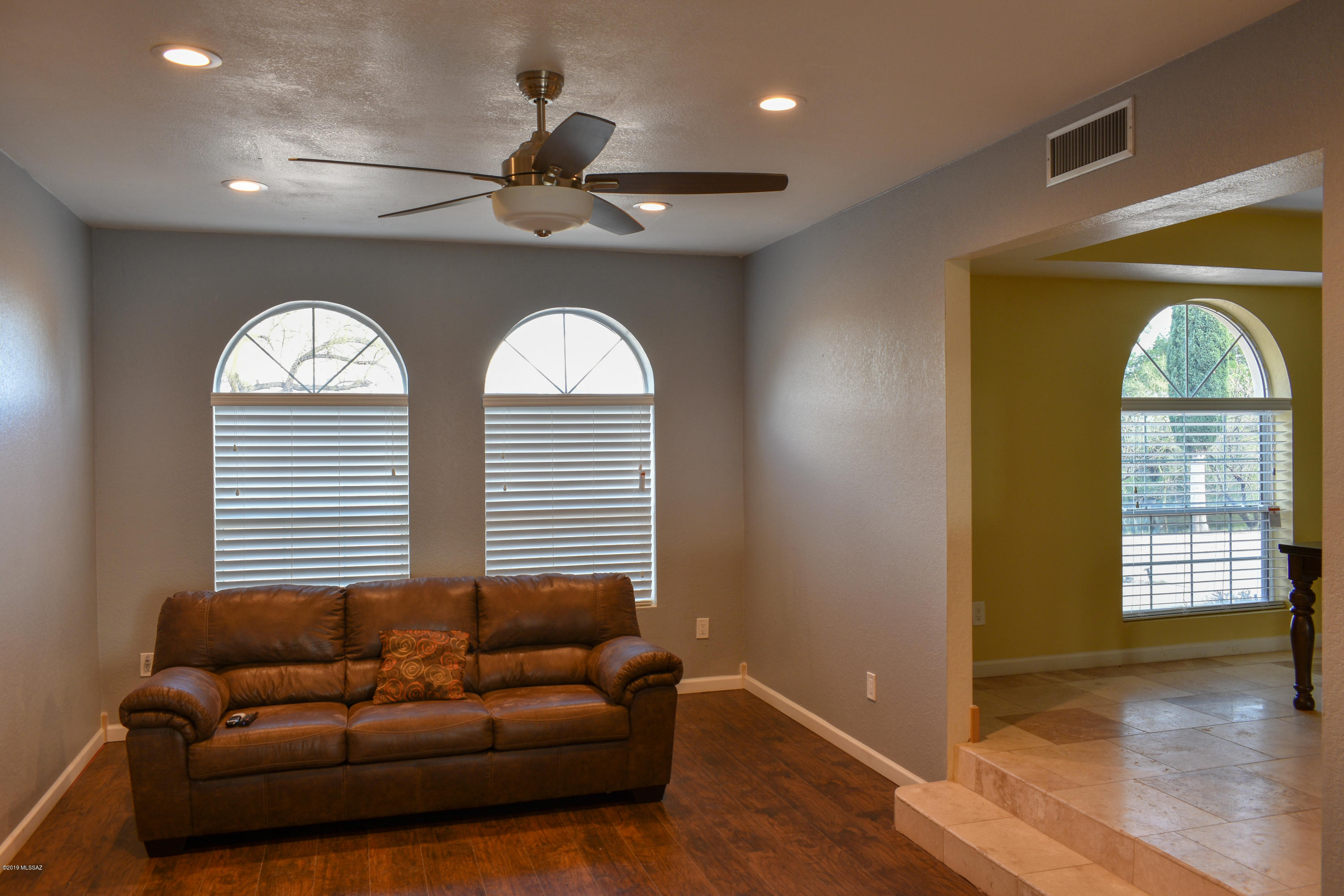 418 Rio Rico Drive Rio Rico, AZ 85648 - Photo 8 of 30
