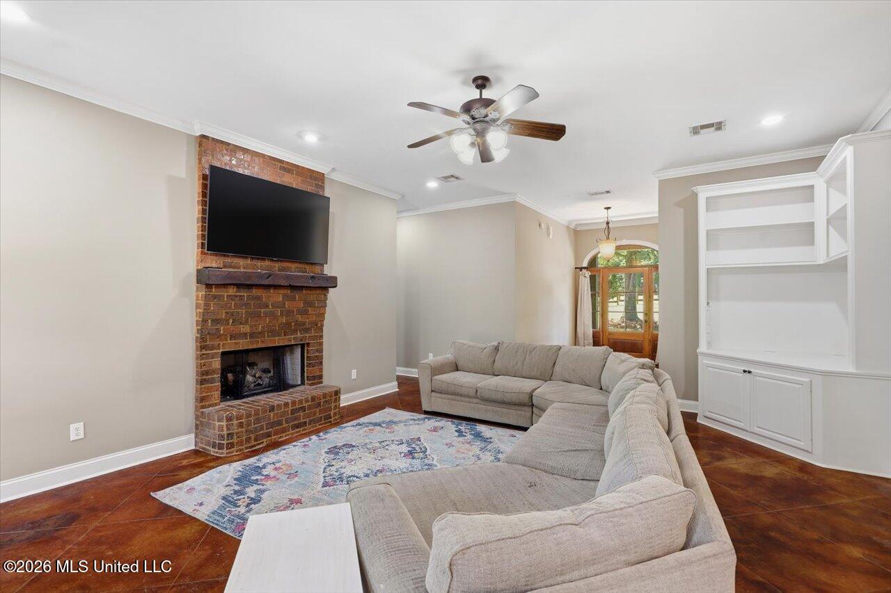 1800 White Road Florence, MS 39073 - Photo 11 of 43 IMG_7772