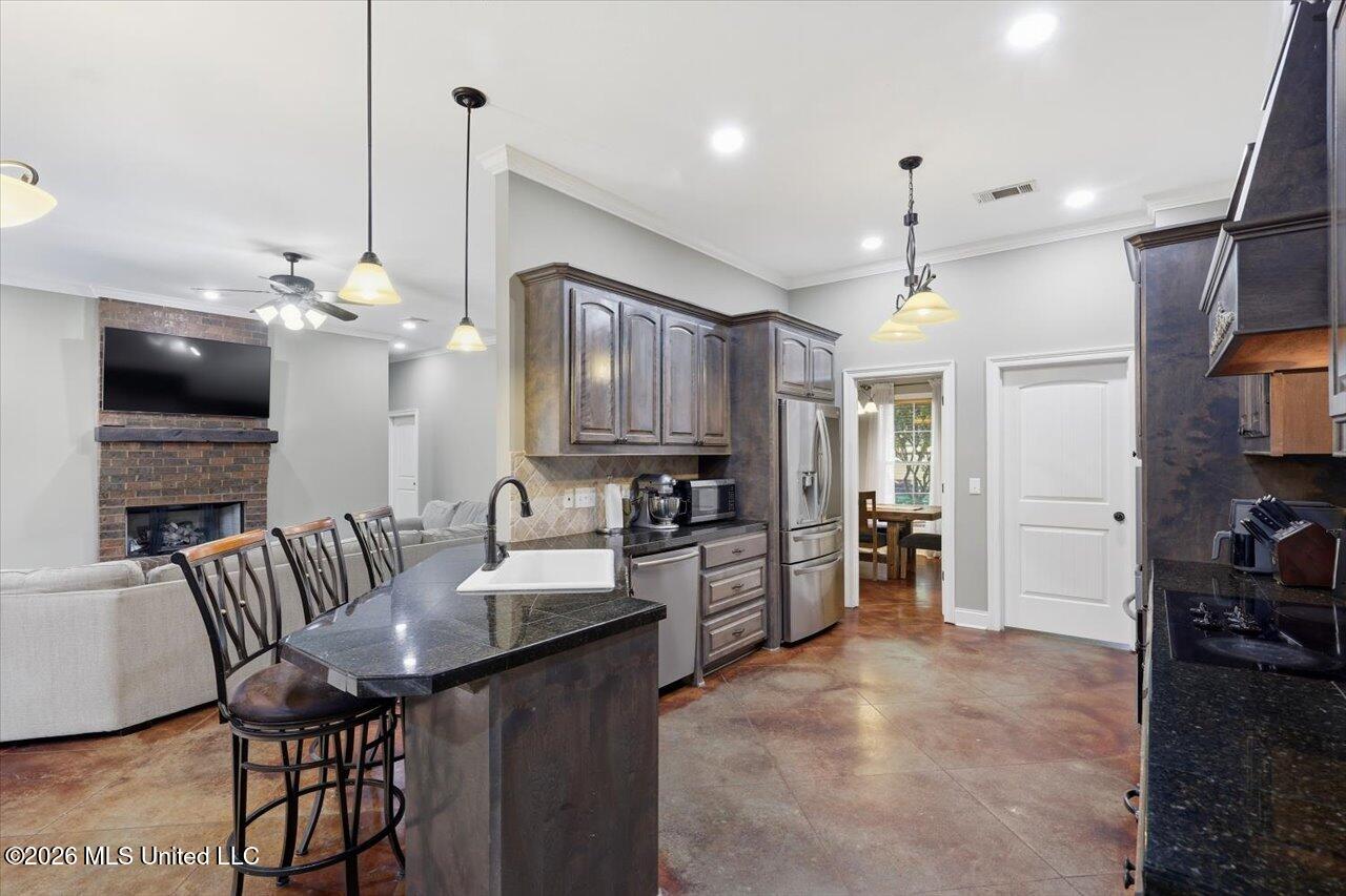 1800 White Road Florence, MS 39073 - Photo 15 of 43 IMG_7777