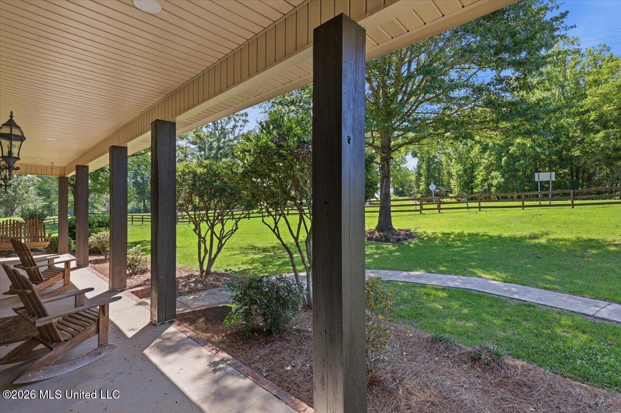 1800 White Road Florence, MS 39073 - Photo 8 of 43 IMG_7766