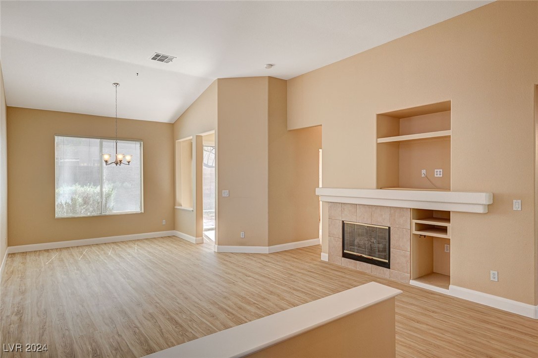 2319 Brockton Way Henderson, NV 89074 - Photo 7 of 44