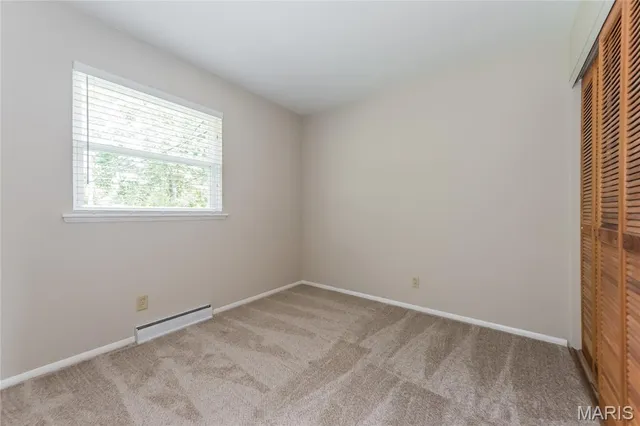 $1,480 | 301 Imperial Drive, Hazelwood, MO 63042