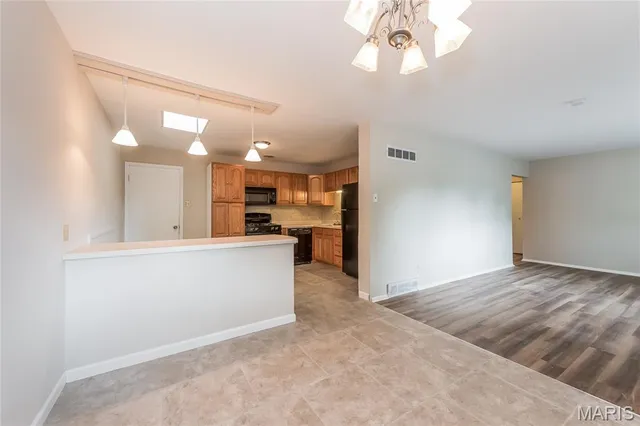 $1,480 | 301 Imperial Drive, Hazelwood, MO 63042