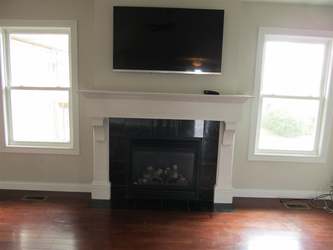 6451 Friendship Path Bettendorf, IA 52722 - Photo 3 of 32