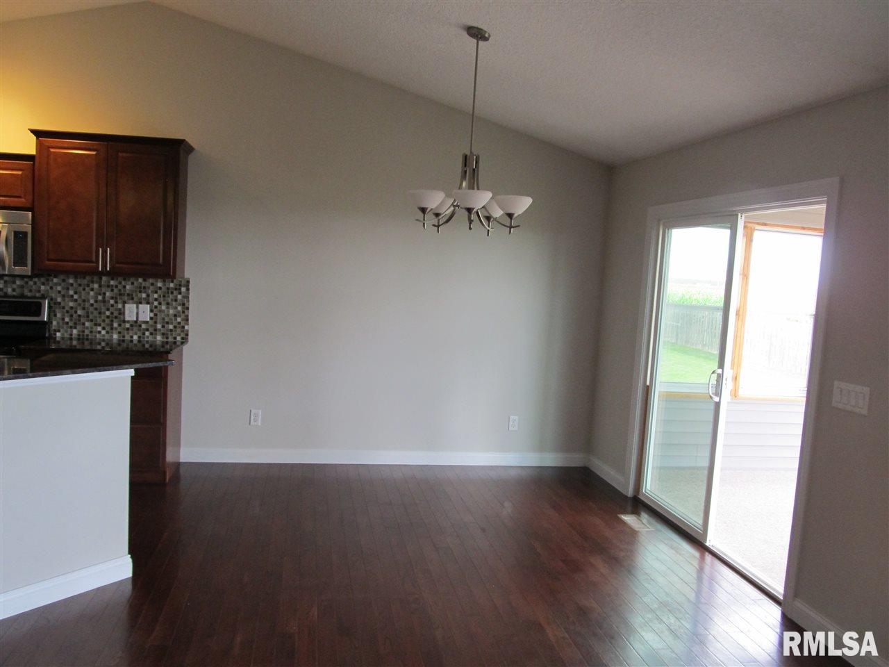 6451 Friendship Path Bettendorf, IA 52722 - Photo 4 of 32
