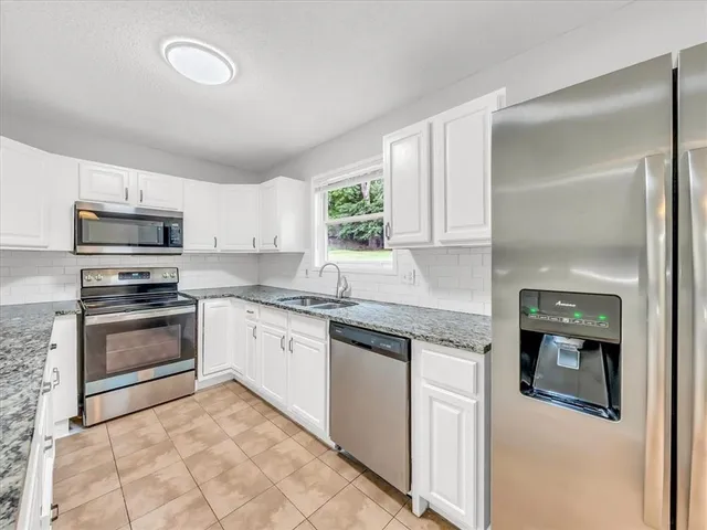 $225,000 | 6456 Northwest 49th Street, Kansas City, MO 64151