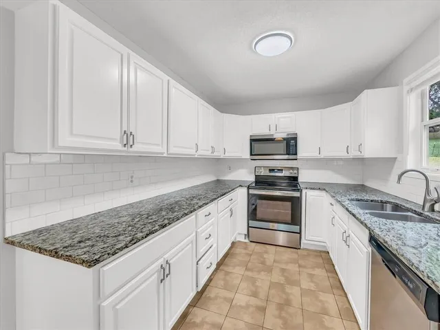 $225,000 | 6456 Northwest 49th Street, Kansas City, MO 64151