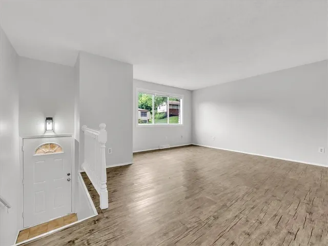 $225,000 | 6456 Northwest 49th Street, Kansas City, MO 64151