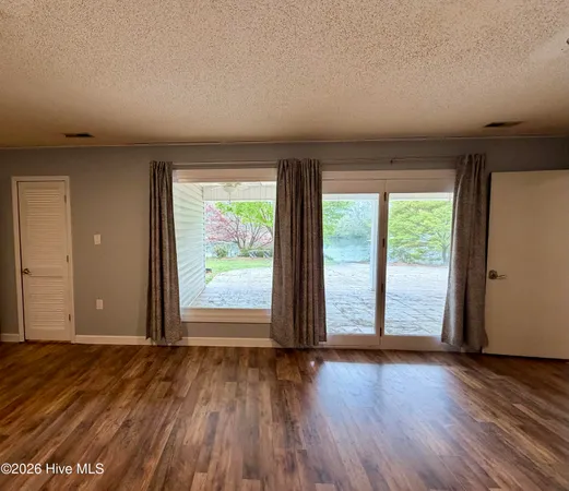 $1,250,000 | 4106 Old Cherry Point Road, New Bern, NC 28560