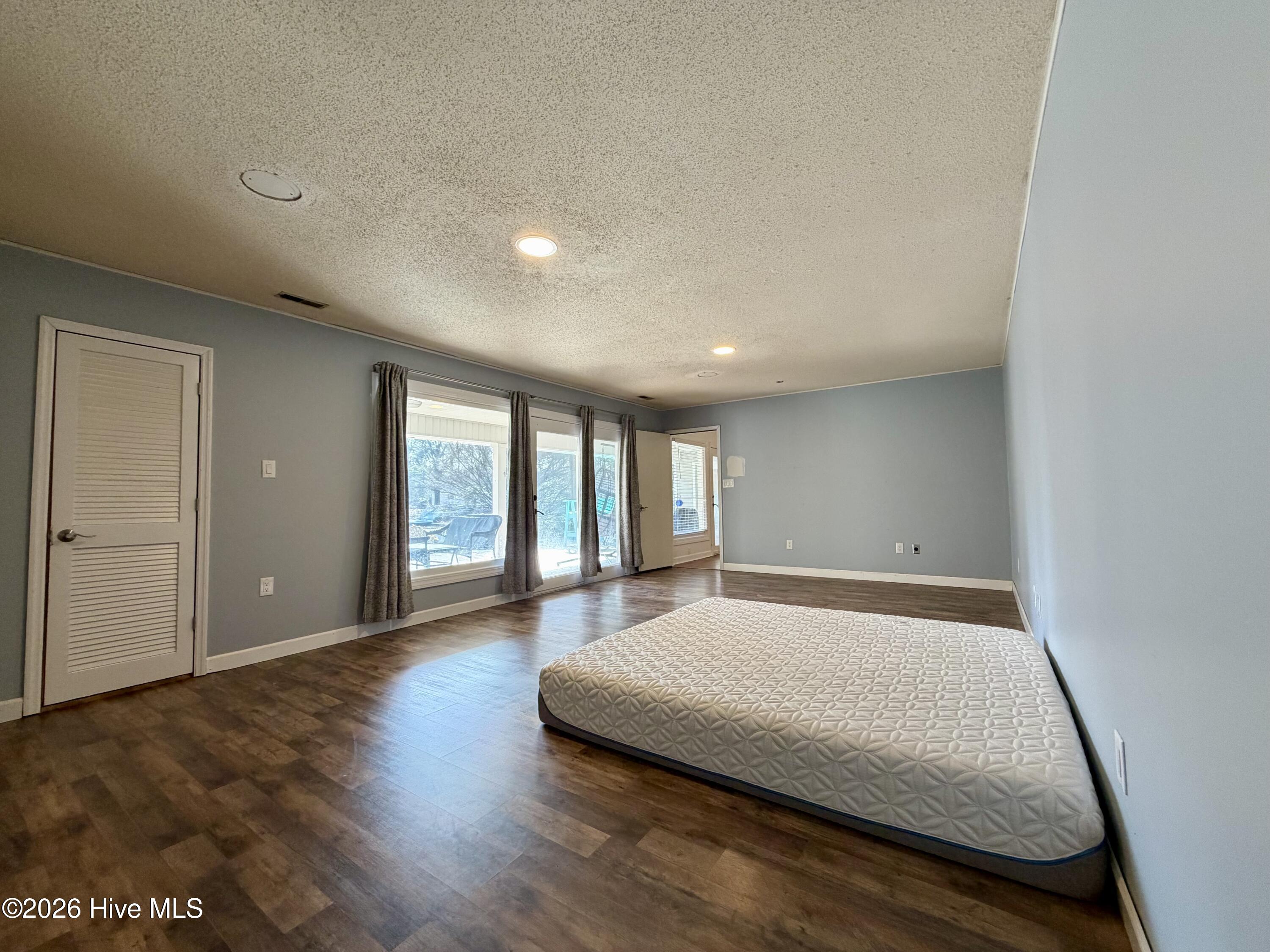 4106 Old Cherry Point Road New Bern, NC 28560 - Photo 18 of 93 IMG_0373