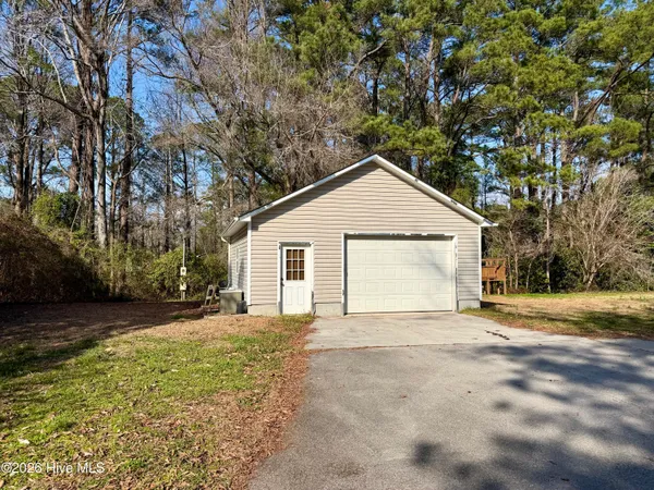 $1,250,000 | 4106 Old Cherry Point Road, New Bern, NC 28560