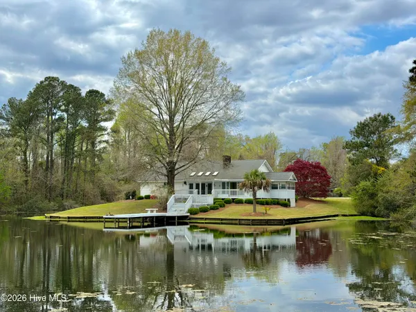 $1,250,000 | 4106 Old Cherry Point Road, New Bern, NC 28560