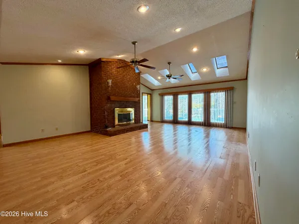 $1,250,000 | 4106 Old Cherry Point Road, New Bern, NC 28560