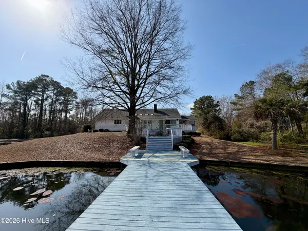 $1,250,000 | 4106 Old Cherry Point Road, New Bern, NC 28560