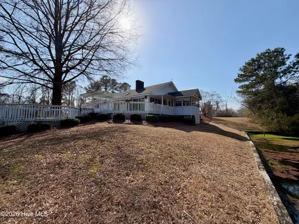 $1,250,000 | 4106 Old Cherry Point Road, New Bern, NC 28560