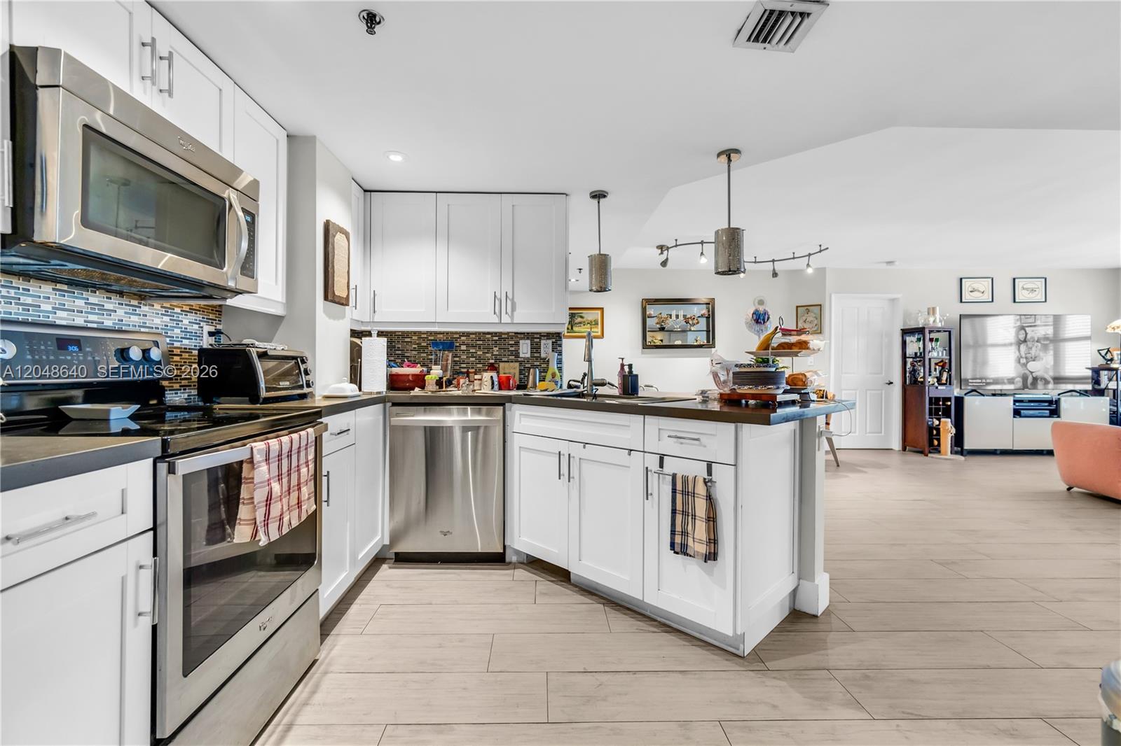 2351 Douglas Road, Unit 1101 Miami, FL 33145 - Photo 3 of 24