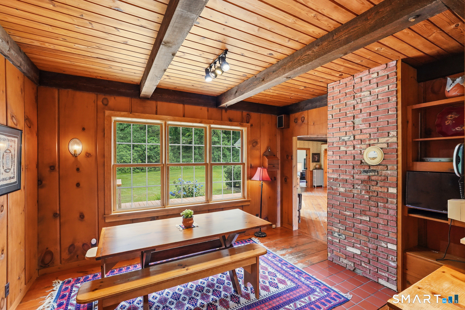 496 Center Road Woodstock, CT 06281 - Photo 17 of 40