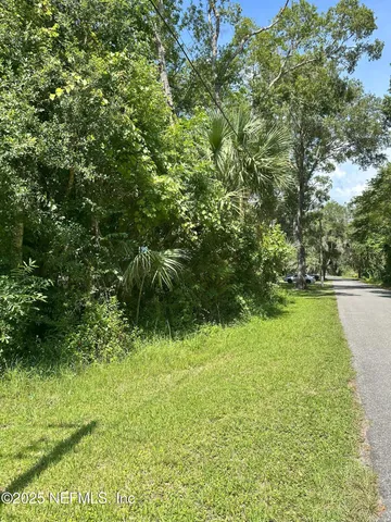 $17,000 | 222 West Holtz Street, Hastings, FL 32145