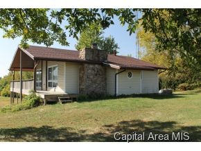 8100 Cascade Road Rochester, IL 62563 - Photo 1 of 24