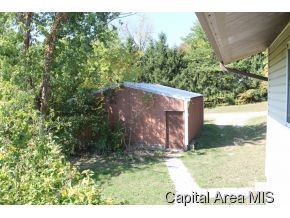 8100 Cascade Road Rochester, IL 62563 - Photo 17 of 24
