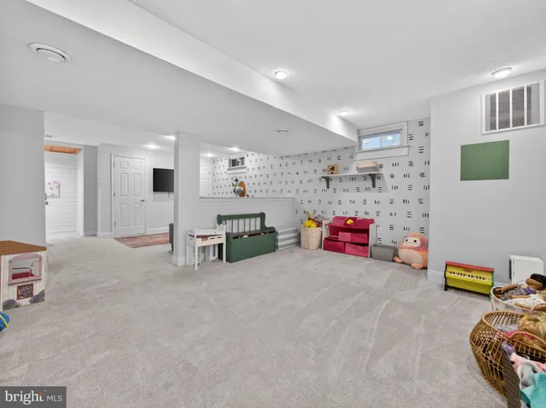 $675,000 | 4202 Miladies Lane, Doylestown, PA 18902