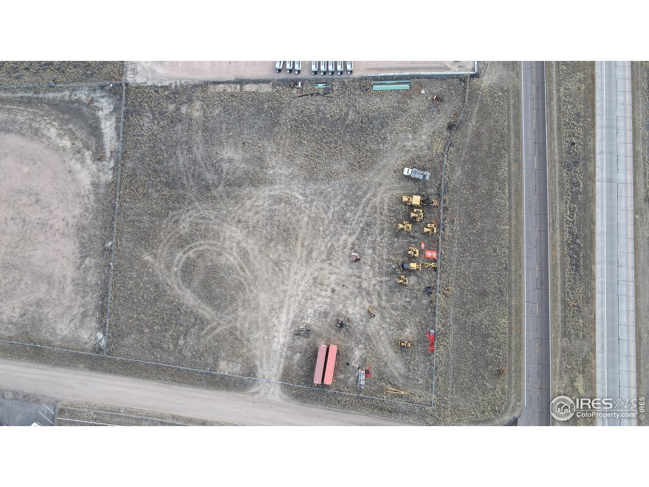 Hy Plain Road Fort Morgan, CO 80701 - Photo 8 of 10 a black and white photo of a bathroom