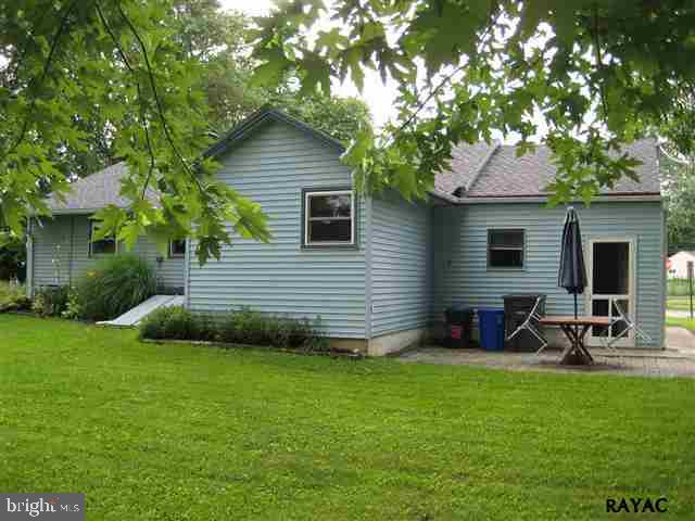 197 Heistand Road York, PA 17402 - Photo 19 of 21 Gallery Image 19