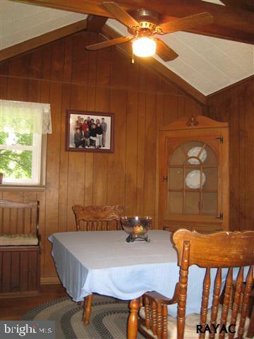 197 Heistand Road York, PA 17402 - Photo 5 of 21 Gallery Image 5