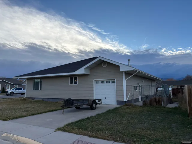 $639,000 | 787 Victory Lane, Lander, WY 82520