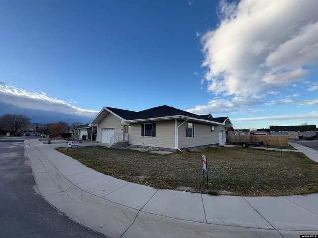 $639,000 | 787 Victory Lane, Lander, WY 82520