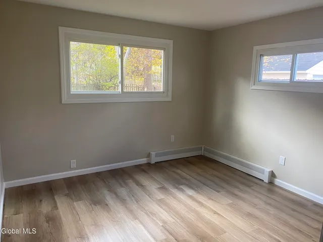 $1,800 | 235 Washington Avenue, Unit 1, Scotia, NY 12302