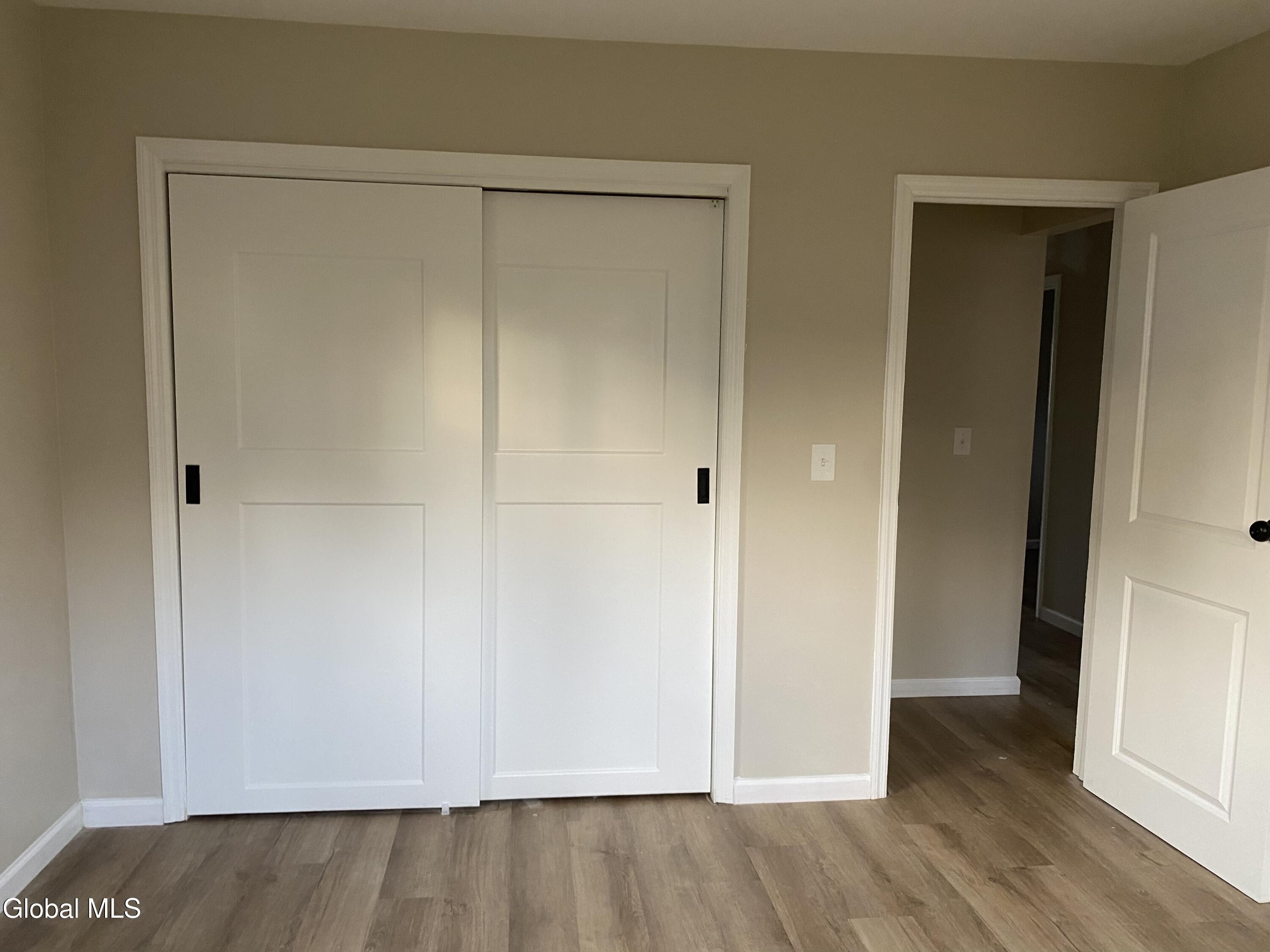 235 Washington Avenue, Unit 1 Scotia, NY 12302 - Photo 7 of 9 image6