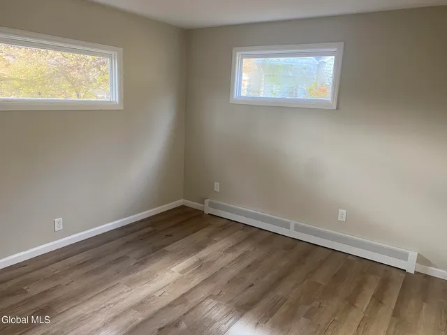 $1,800 | 235 Washington Avenue, Unit 1, Scotia, NY 12302