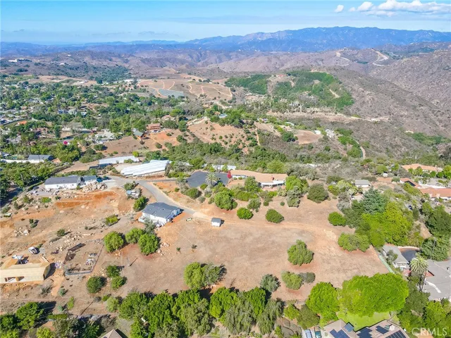 $985,000 | 812 Quail Hill Road, Fallbrook, CA 92028