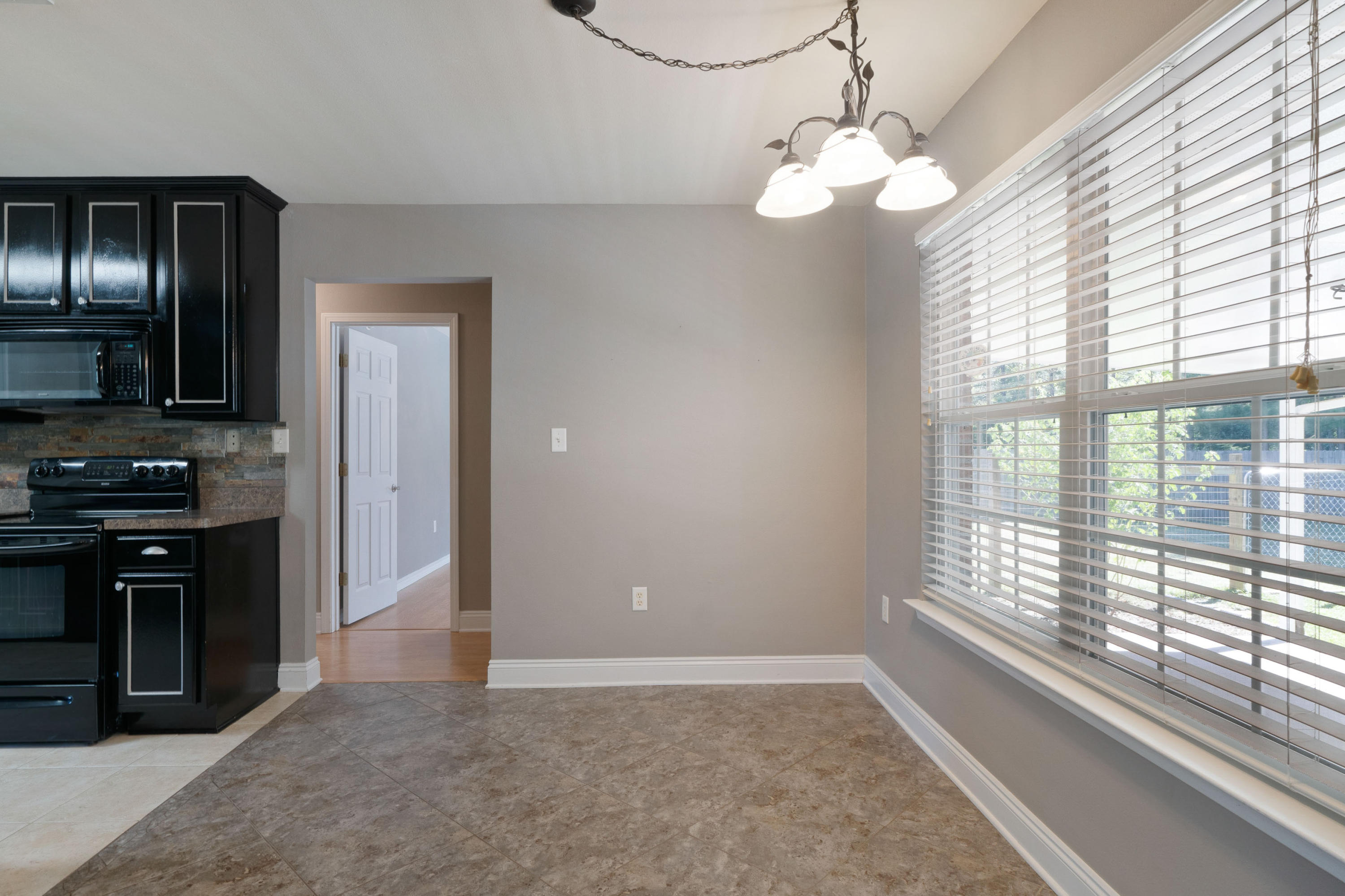 5820 Roberts Road Crestview, FL 32536 - Photo 21 of 39 DSC04230