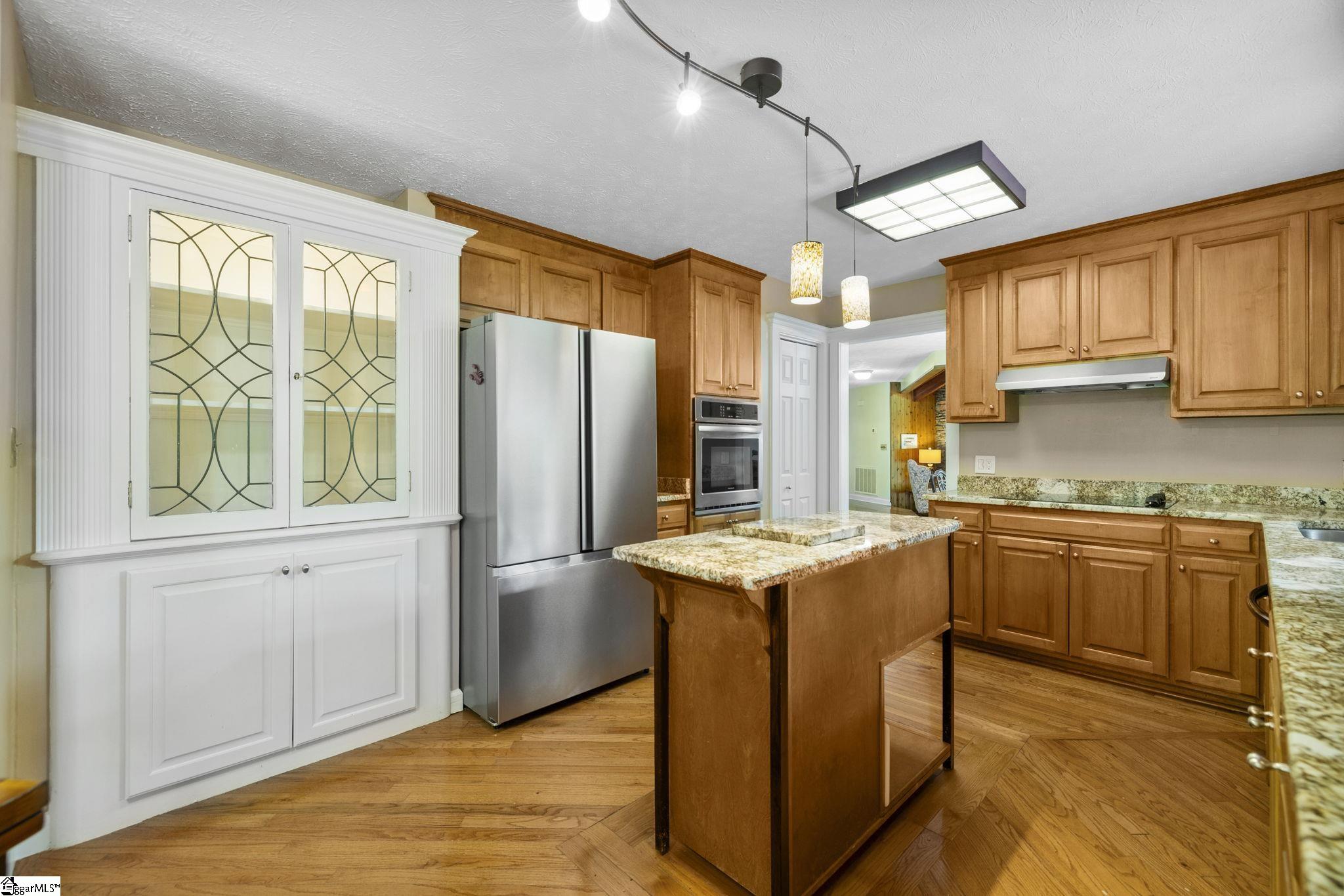 159 Edwards Road Marietta, SC 29661 - Photo 12 of 50