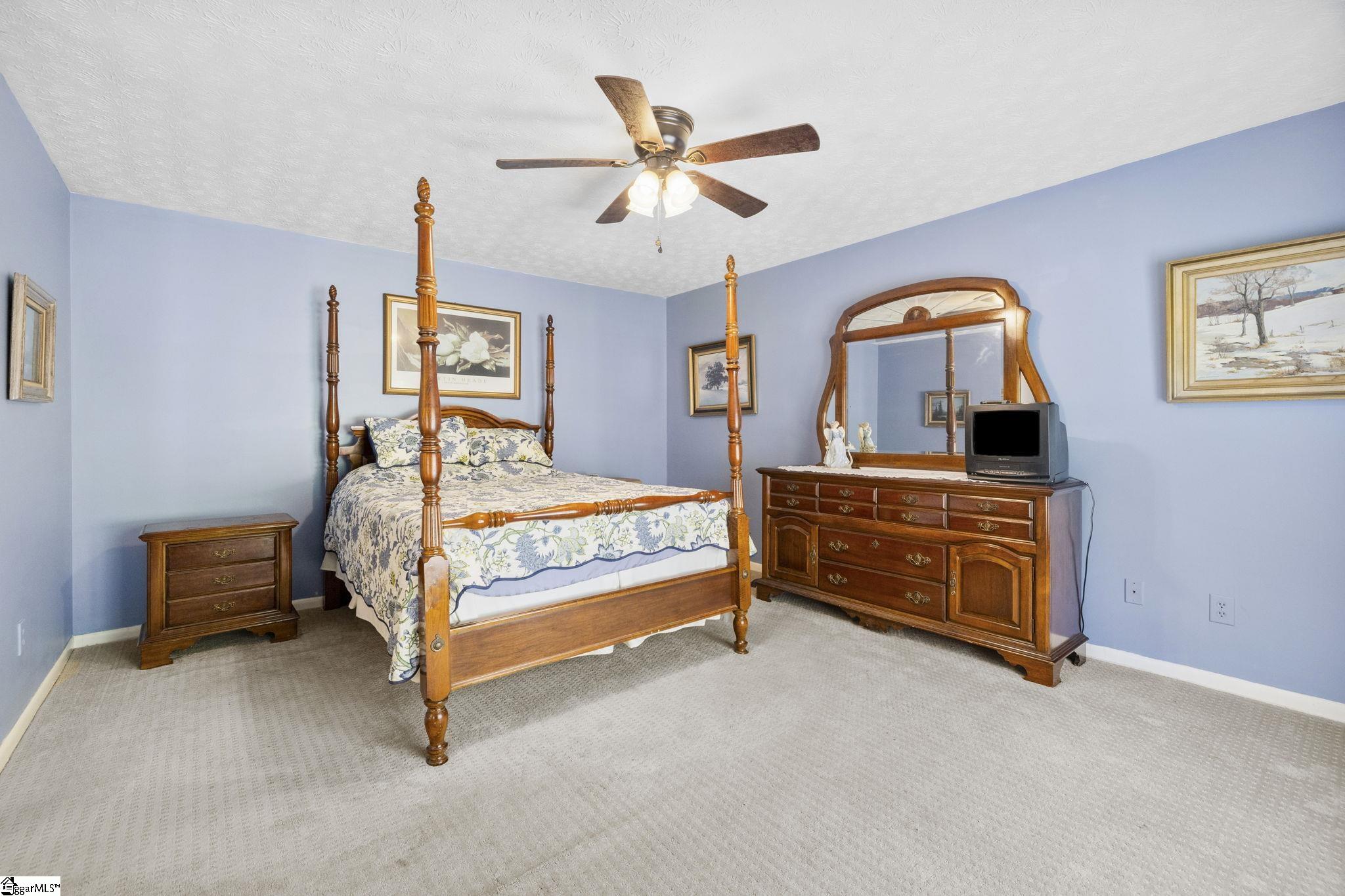 159 Edwards Road Marietta, SC 29661 - Photo 21 of 50