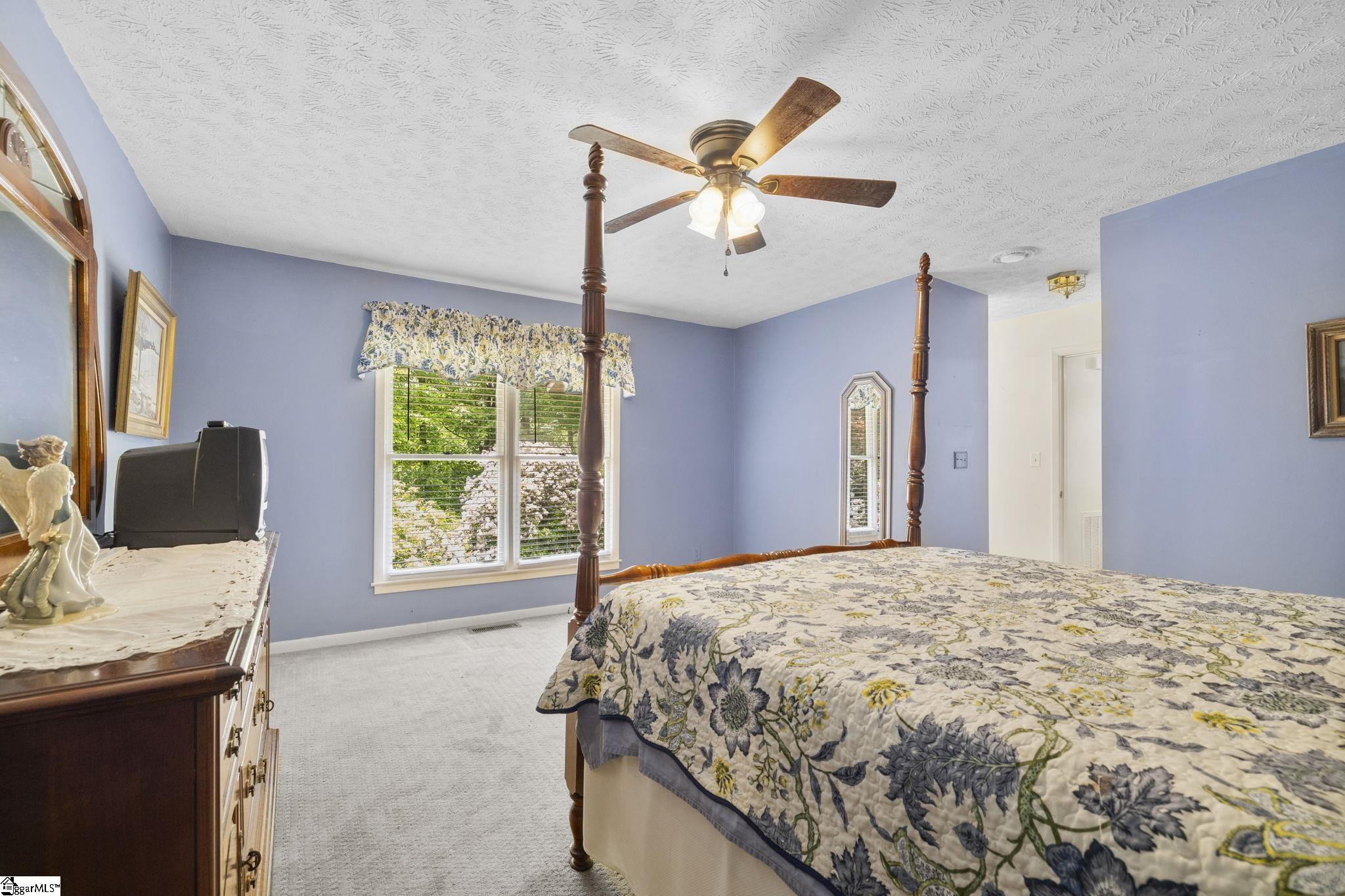 159 Edwards Road Marietta, SC 29661 - Photo 23 of 50